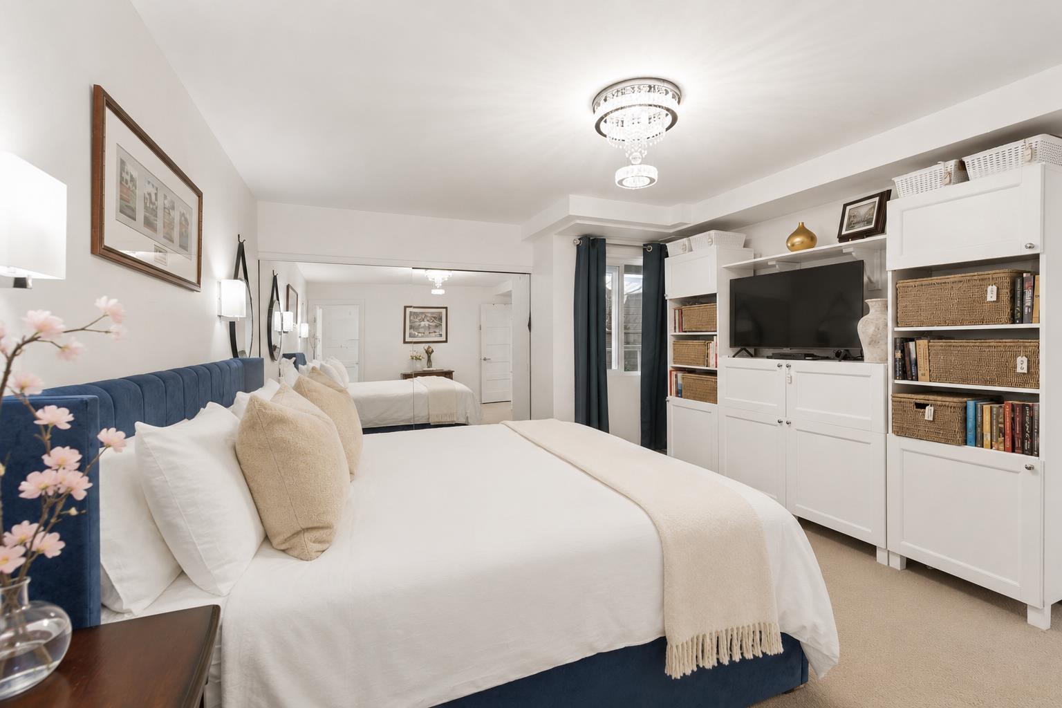 202 15165 Marine Drive Property Photo 25