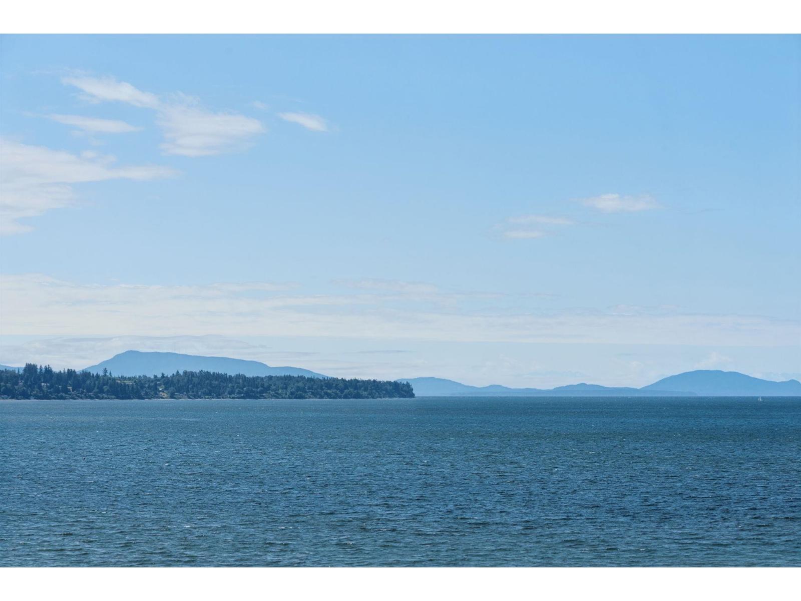 202 15165 Marine Drive Property Photo 34