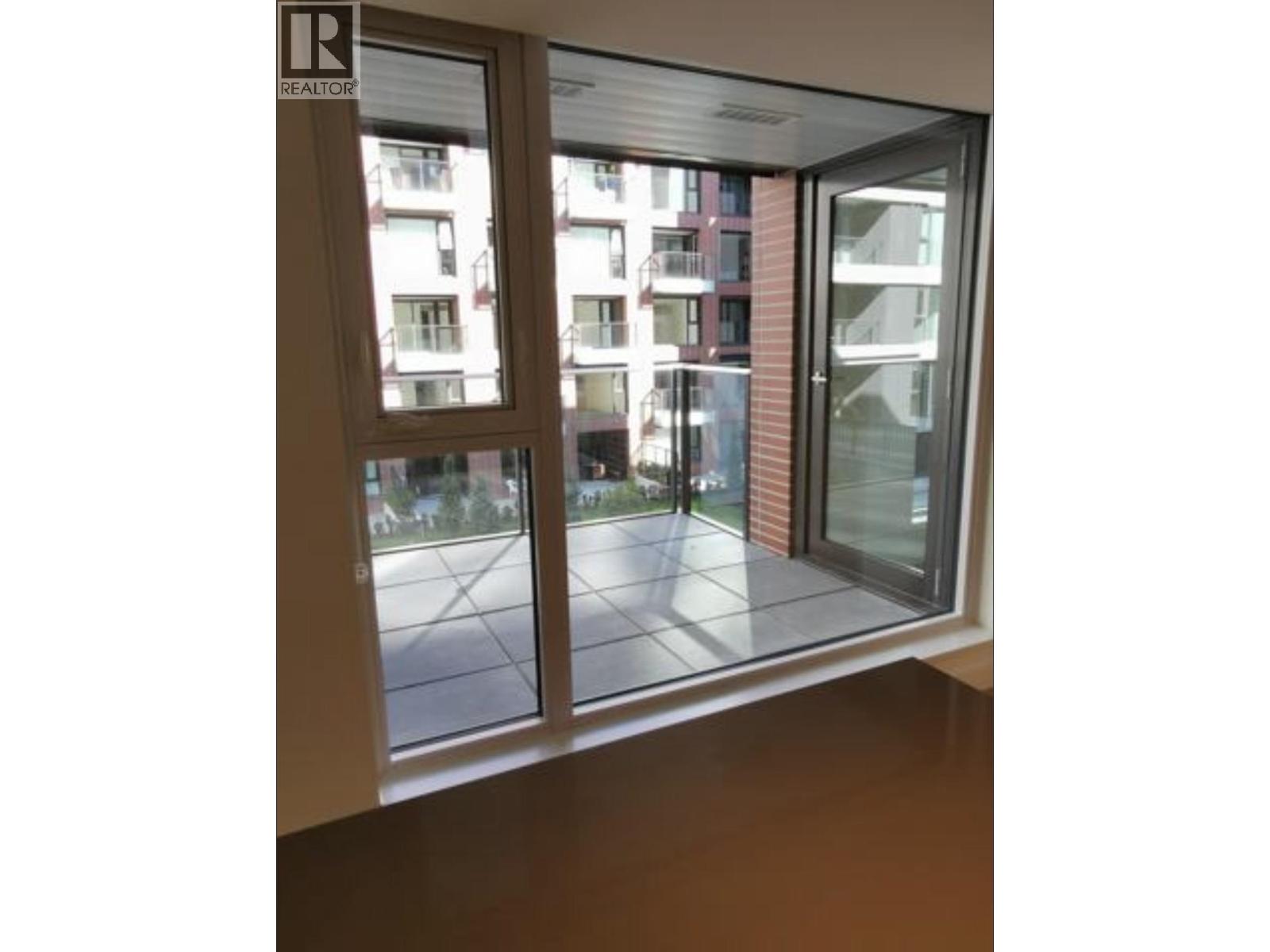 504 1571 W 57th Avenue Property Photo 10