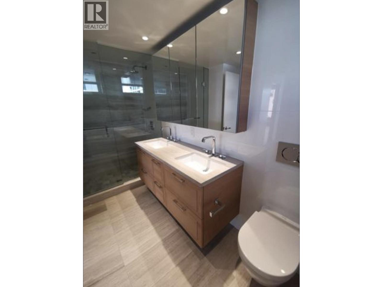 504 1571 W 57th Avenue Property Photo 21