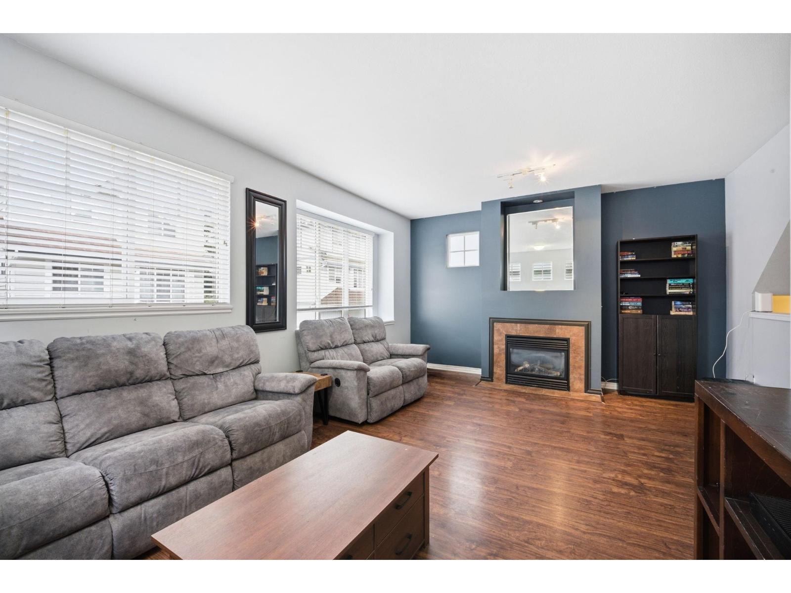 5 20582 67 Avenue Property Photo 4