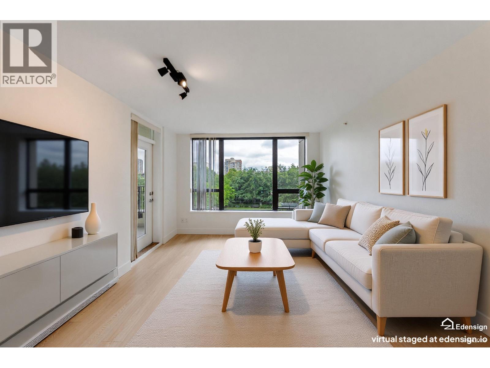 408 7138 Collier Street Property Photo 2