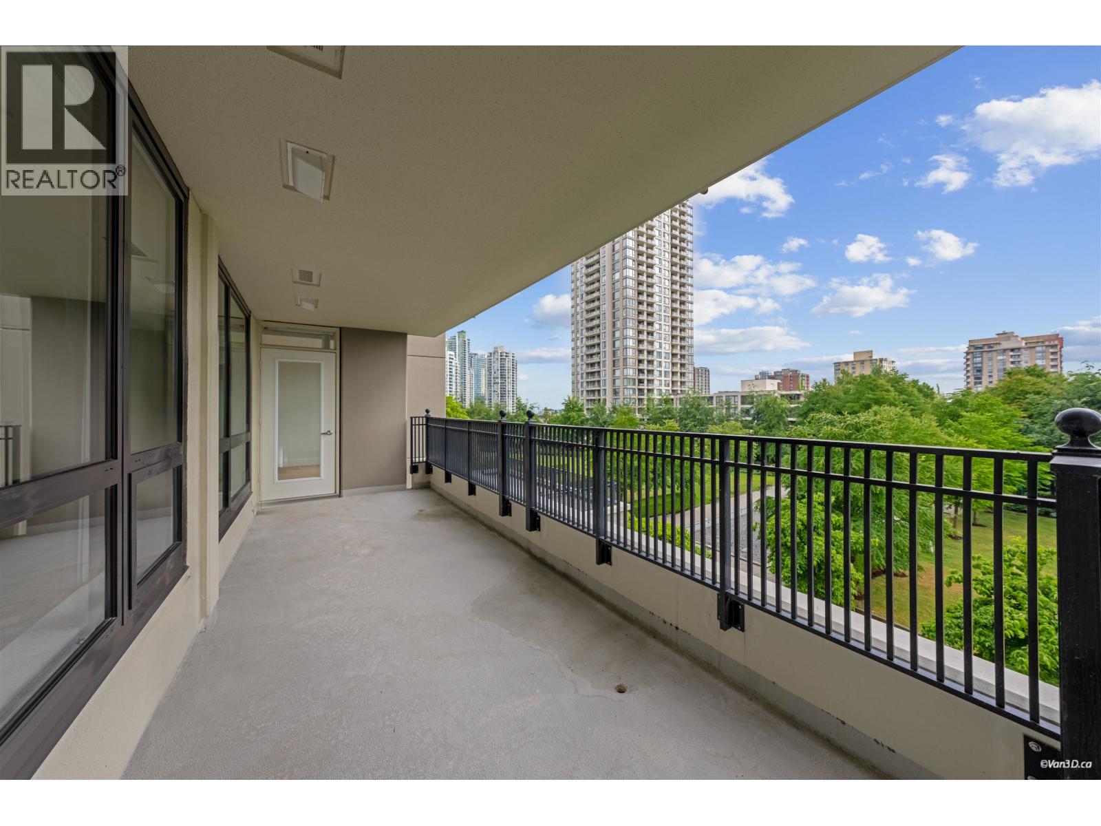 408 7138 Collier Street Property Photo 24