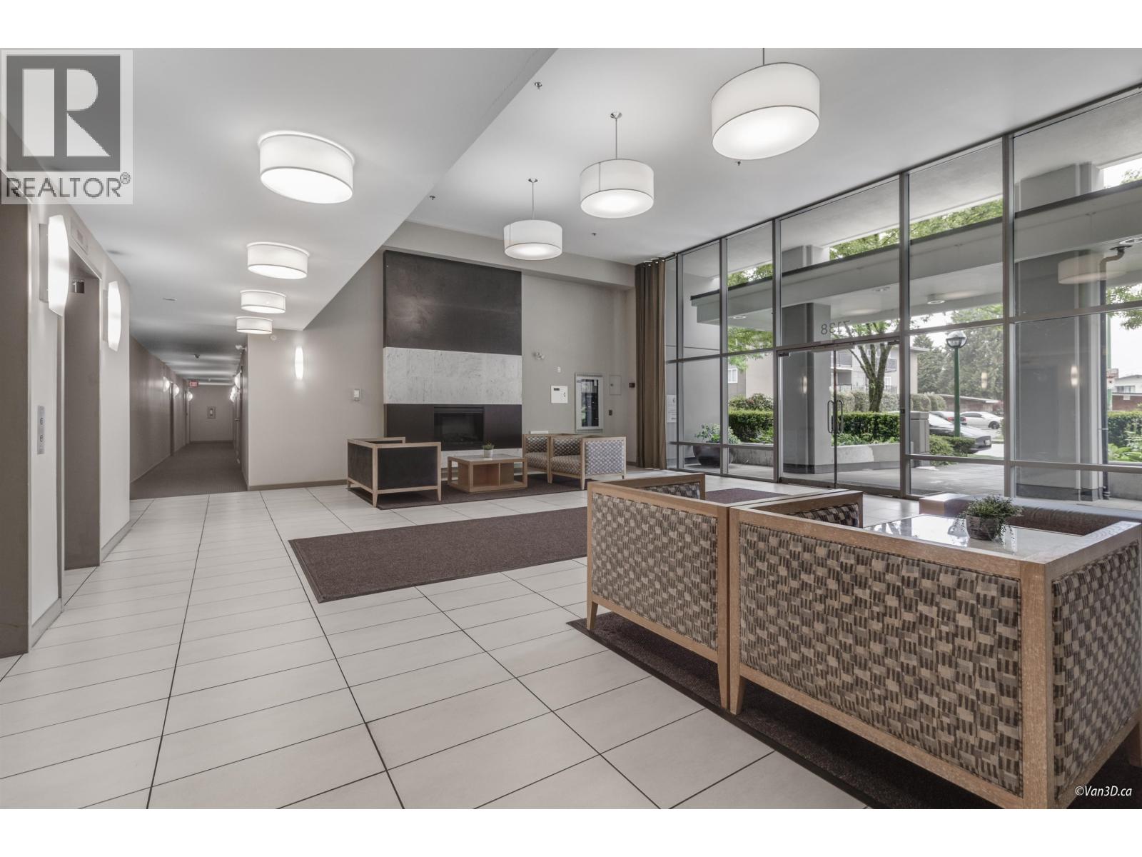 408 7138 Collier Street Property Photo 27