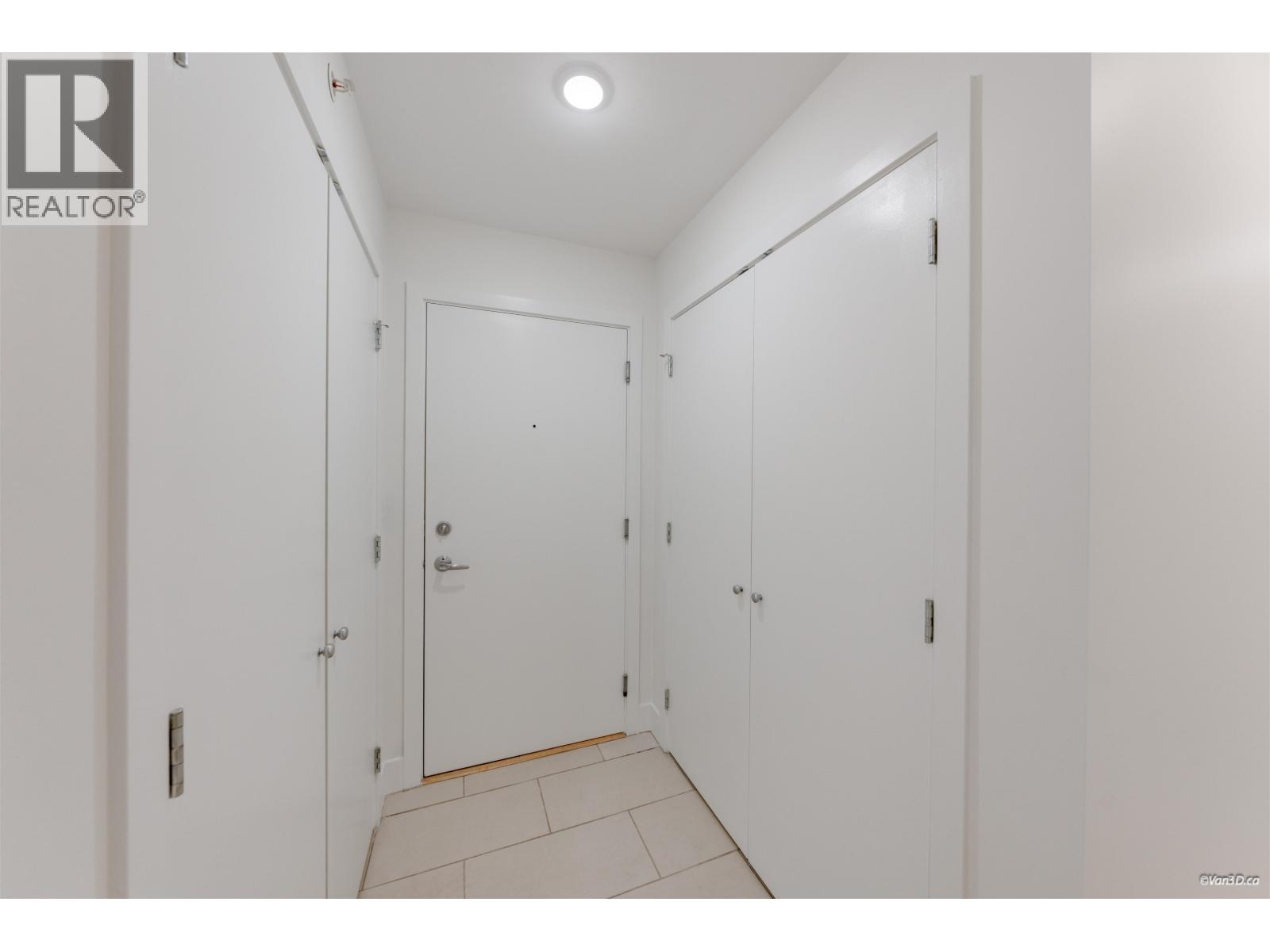 408 7138 Collier Street Property Photo 29