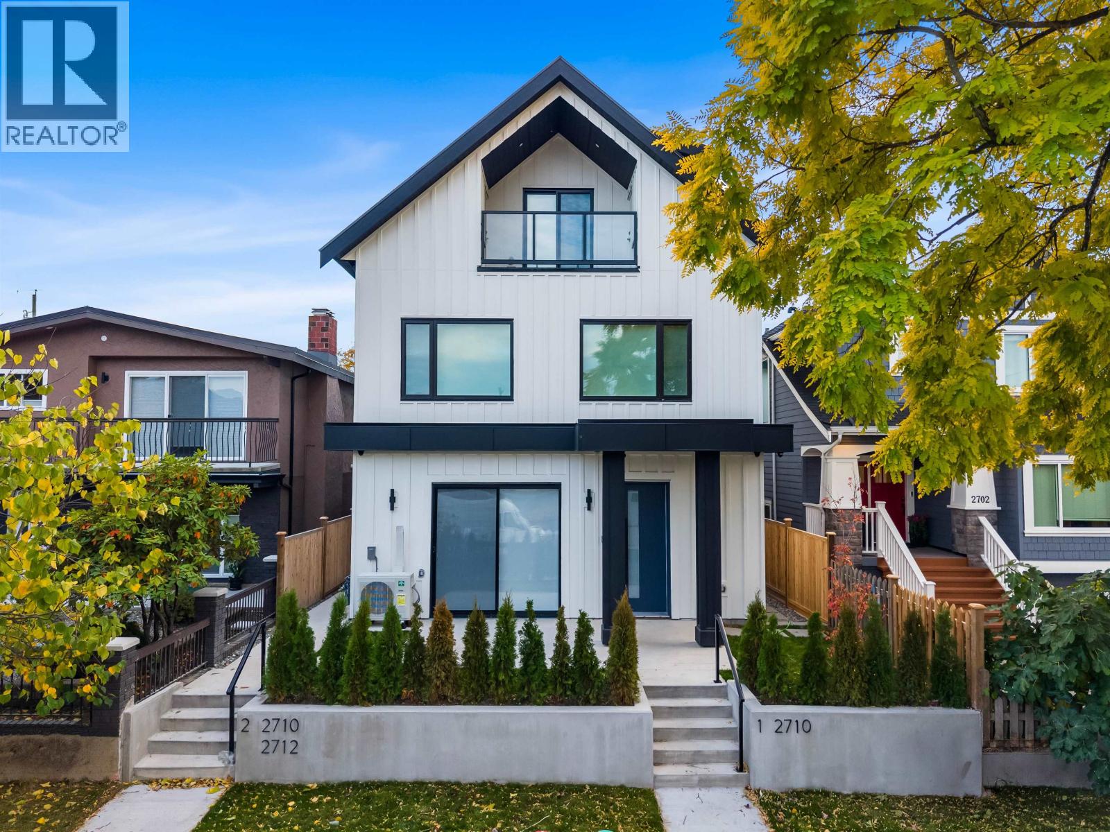 2 2710 Kitchener Street Property Photo 24