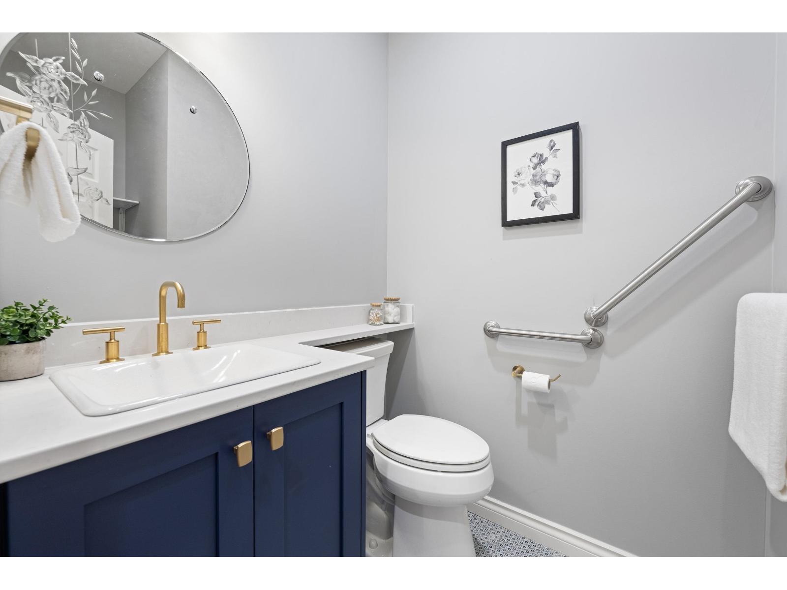 17 18939 65 Avenue Property Photo 19