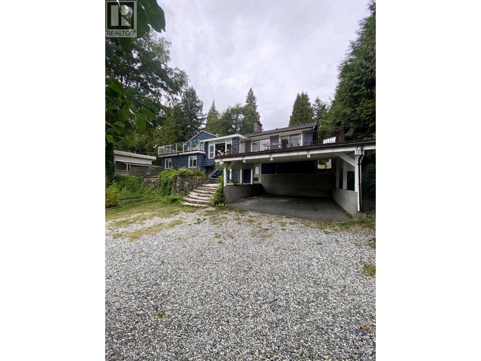1665 Queens Ave Avenue Property Photo 1