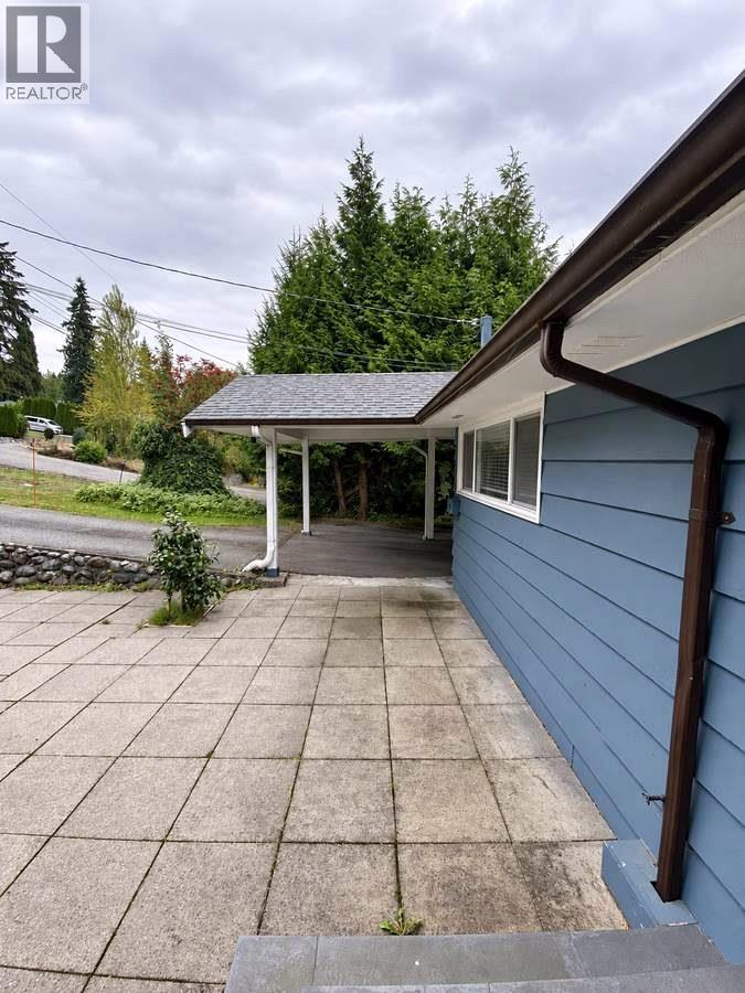 1665 Queens Ave Avenue Property Photo 19