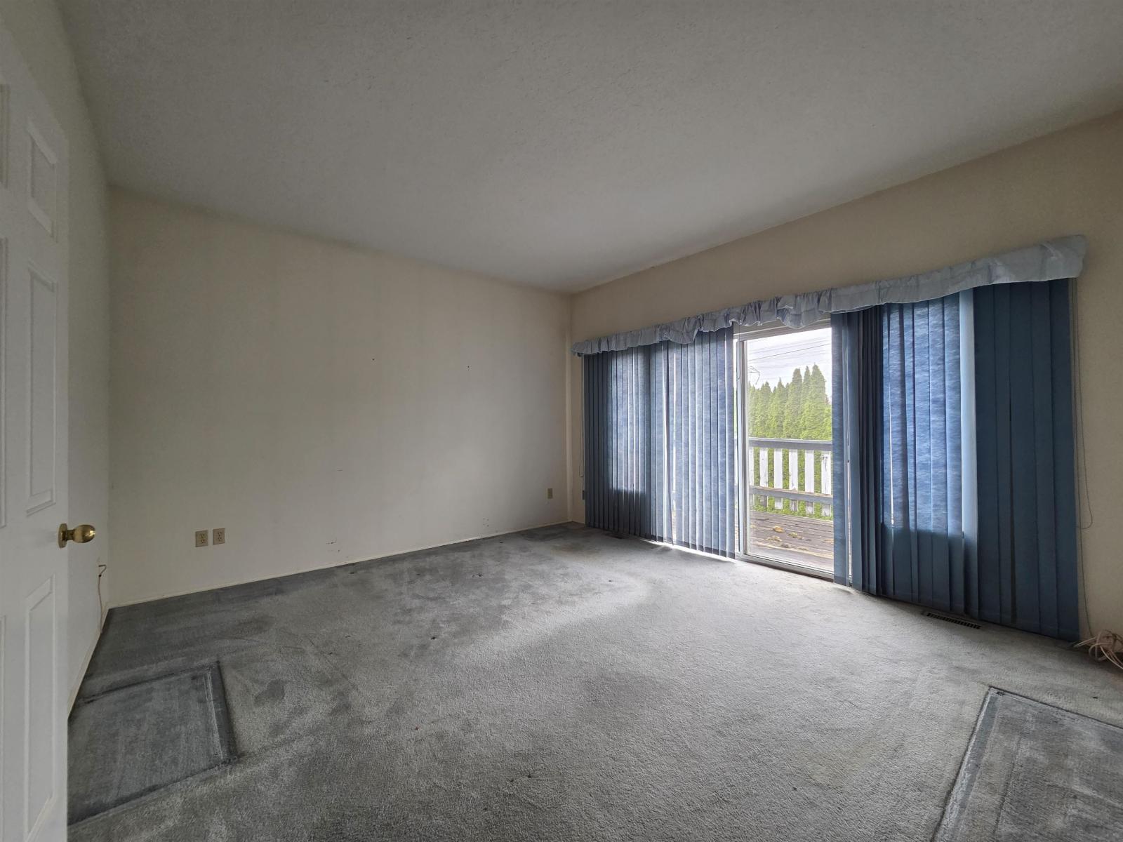 6594 179 Street Property Photo 20