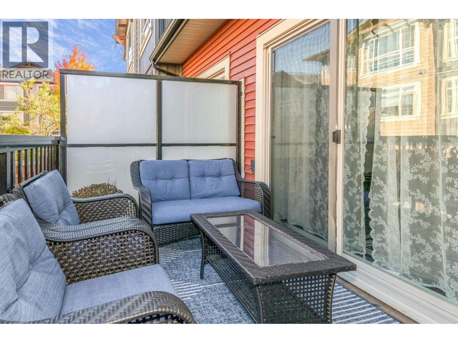 136 11305 240 Street Property Photo 24