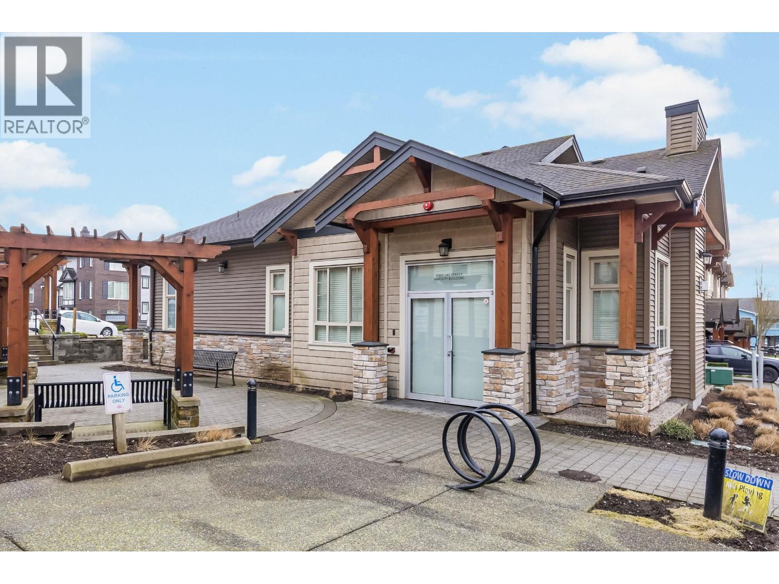 136 11305 240 Street Property Photo 30
