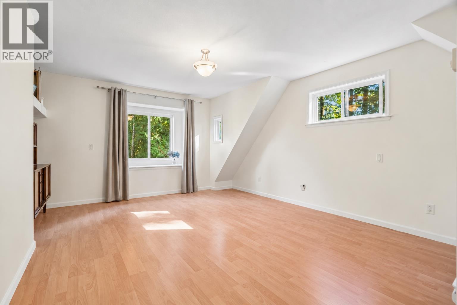 12121 264 Street Property Photo 22