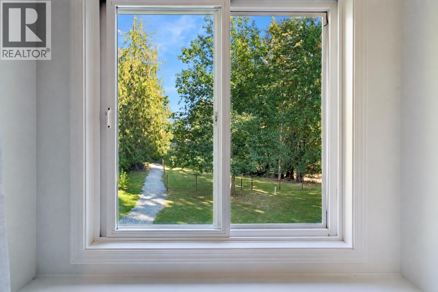 12121 264 Street Property Photo 32