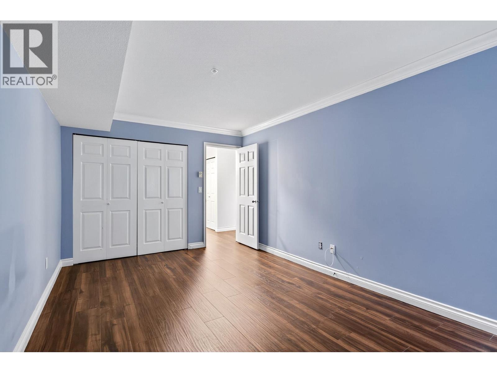 107 1215 Pacific Street Property Photo 25