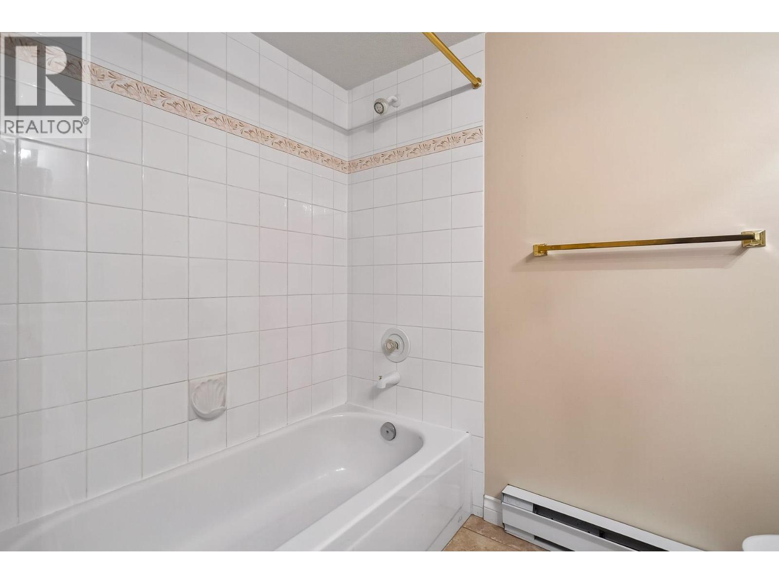 107 1215 Pacific Street Property Photo 28