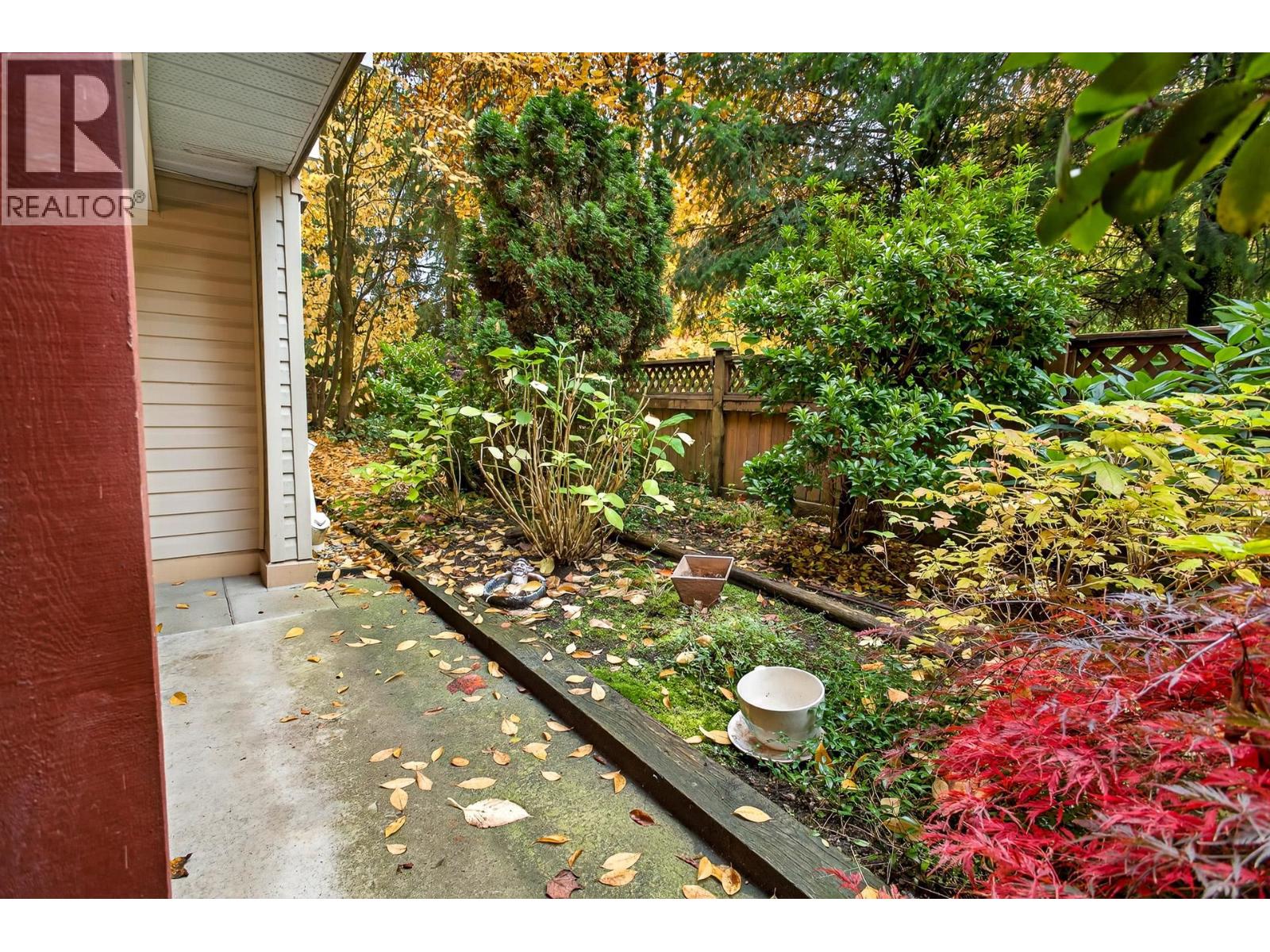 107 1215 Pacific Street Property Photo 31