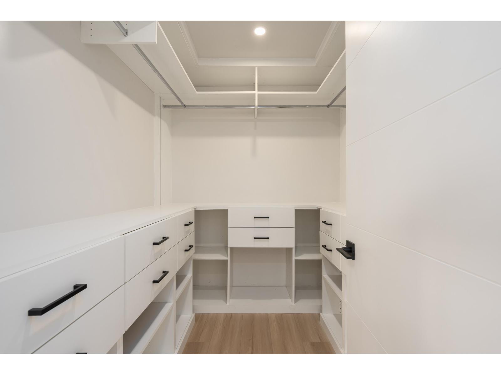 102 14753 111a Avenue Property Photo 18