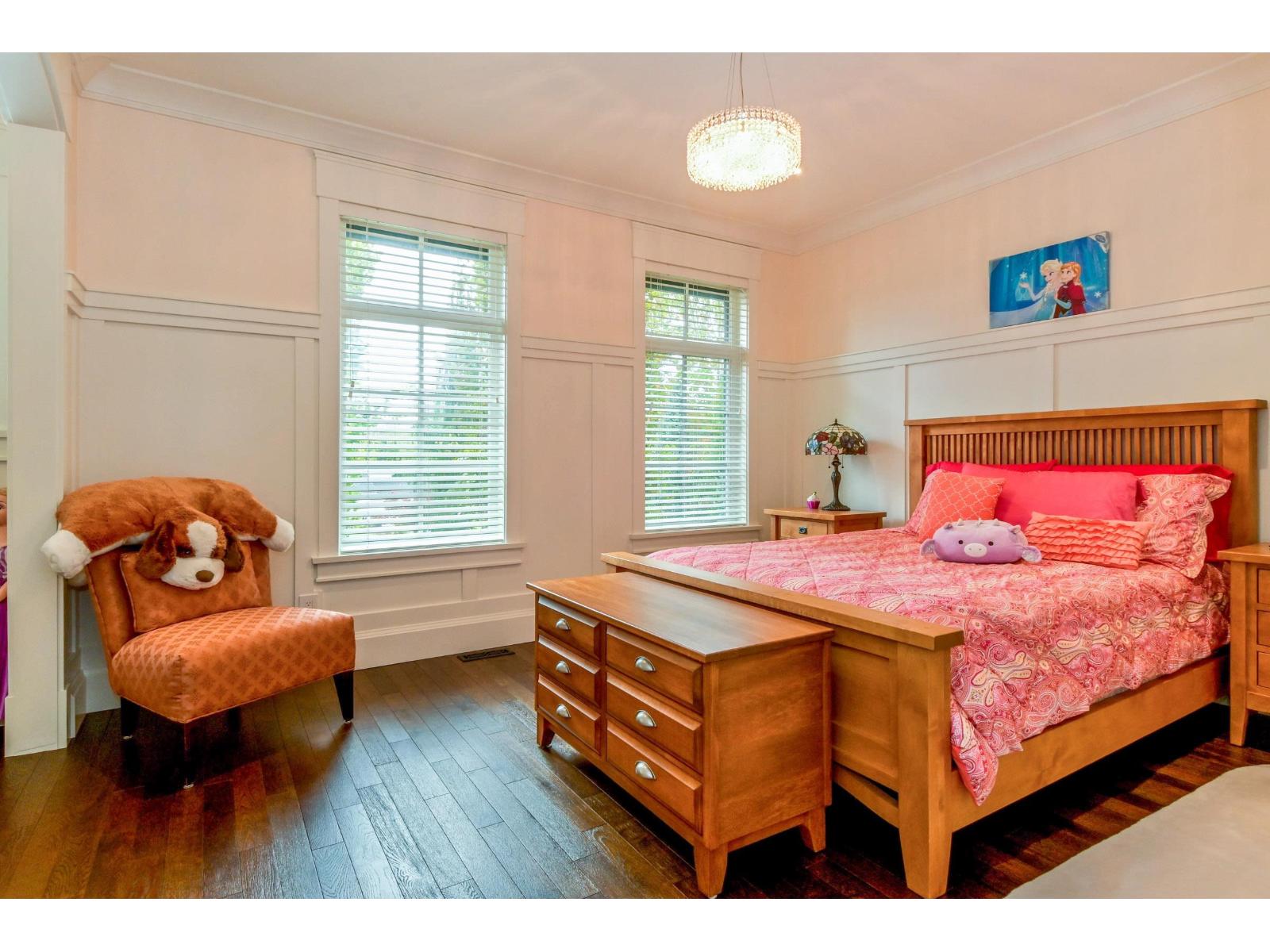 23667 36a Avenue Property Photo 13