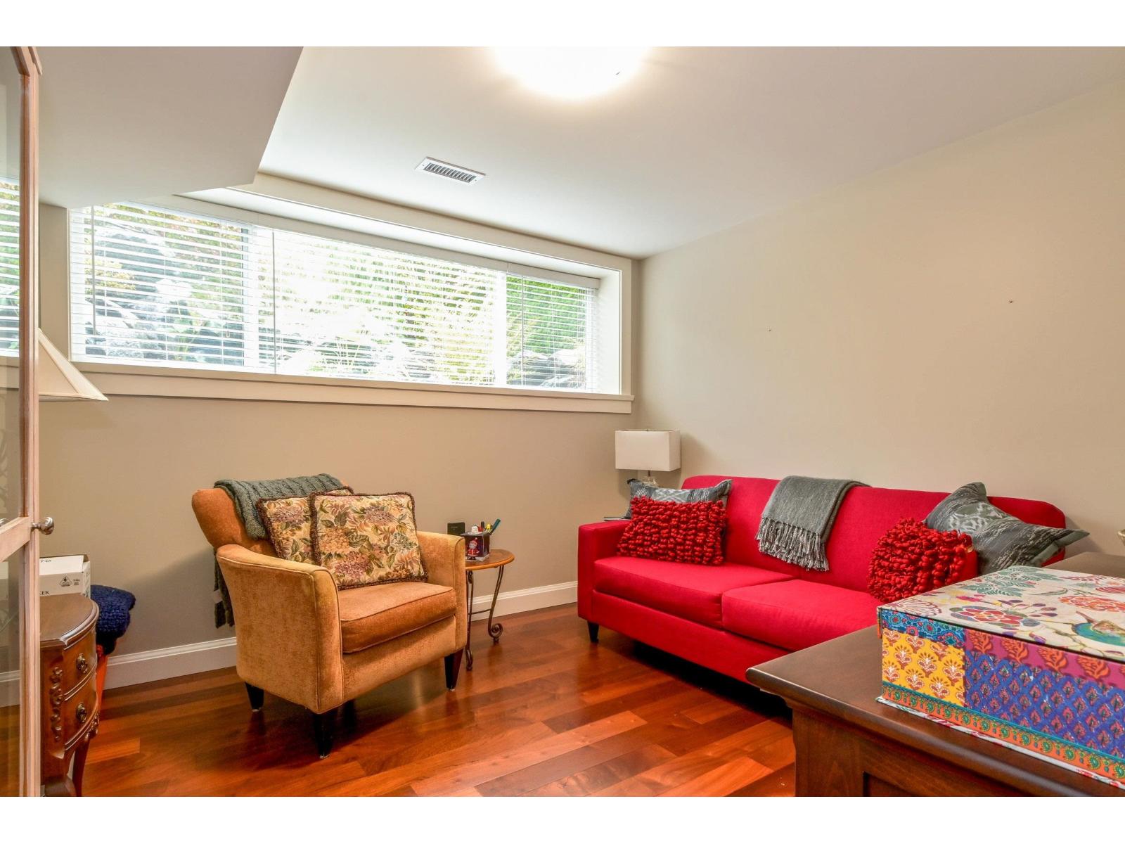 23667 36a Avenue Property Photo 29