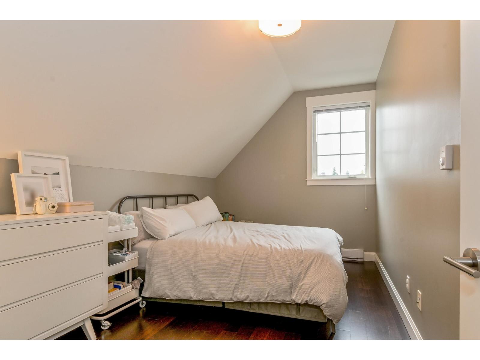 23667 36a Avenue Property Photo 35