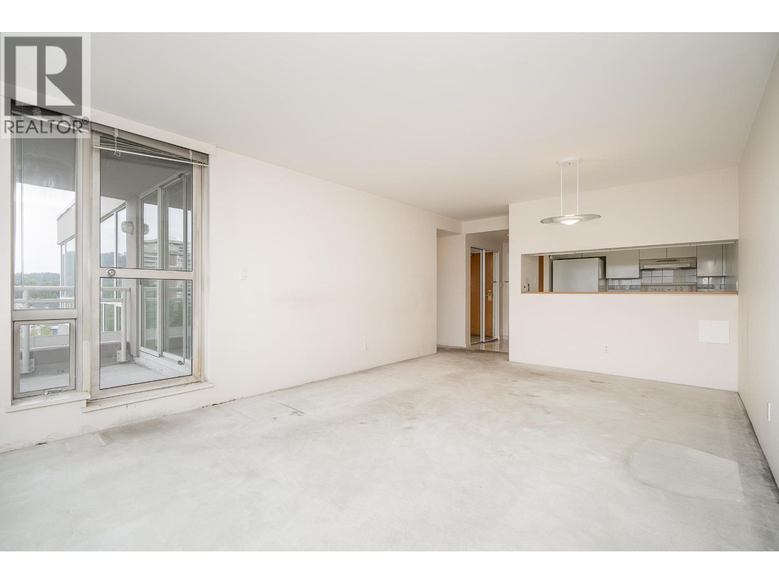 1802 9633 Manchester Drive Property Photo 7