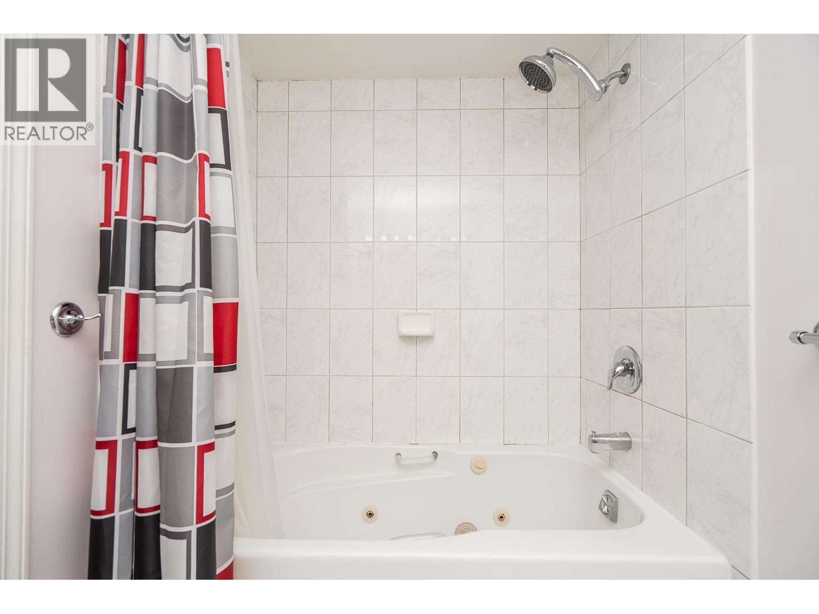 1802 9633 Manchester Drive Property Photo 21
