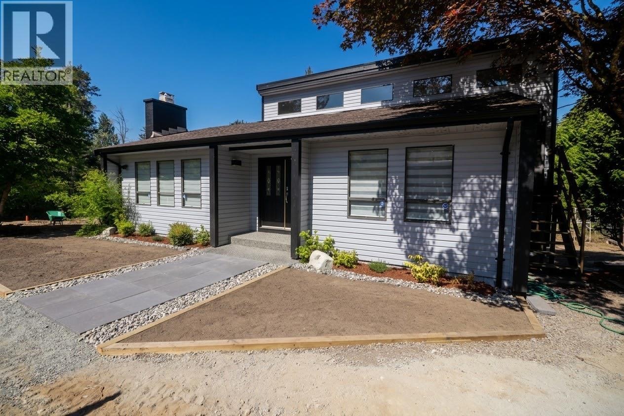 25443 Bosonworth Avenue Property Photo 3