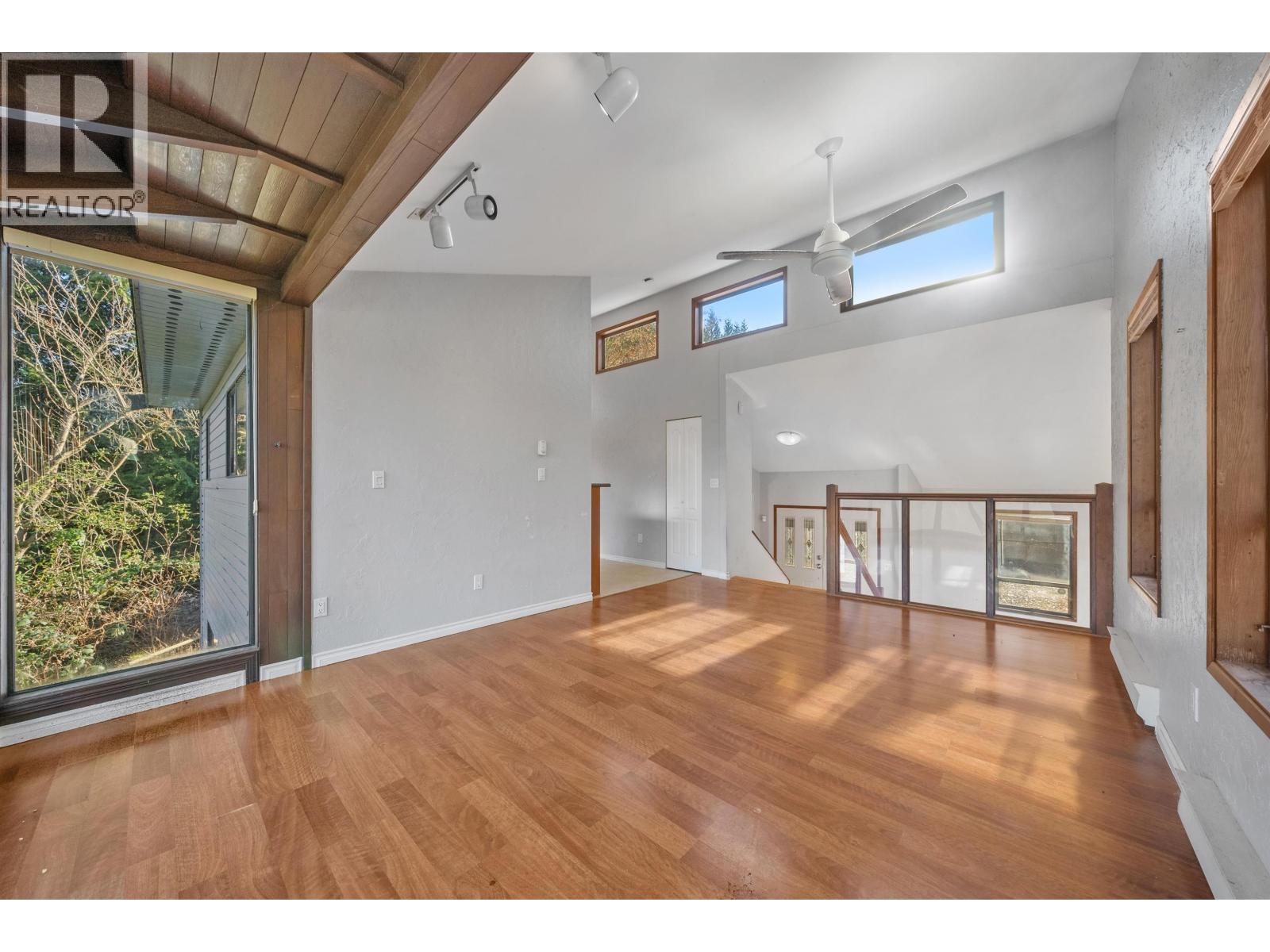 25443 Bosonworth Avenue Property Photo 11