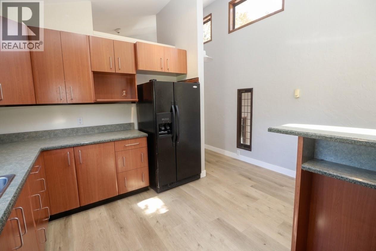 25443 Bosonworth Avenue Property Photo 12