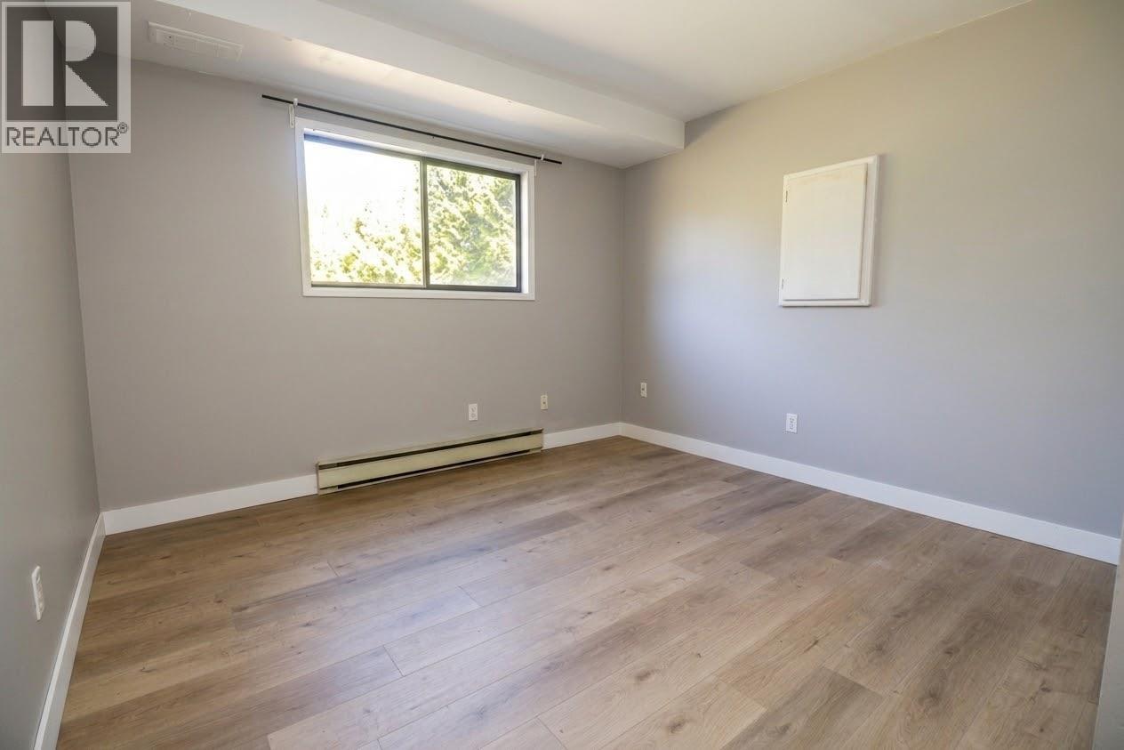 25443 Bosonworth Avenue Property Photo 18