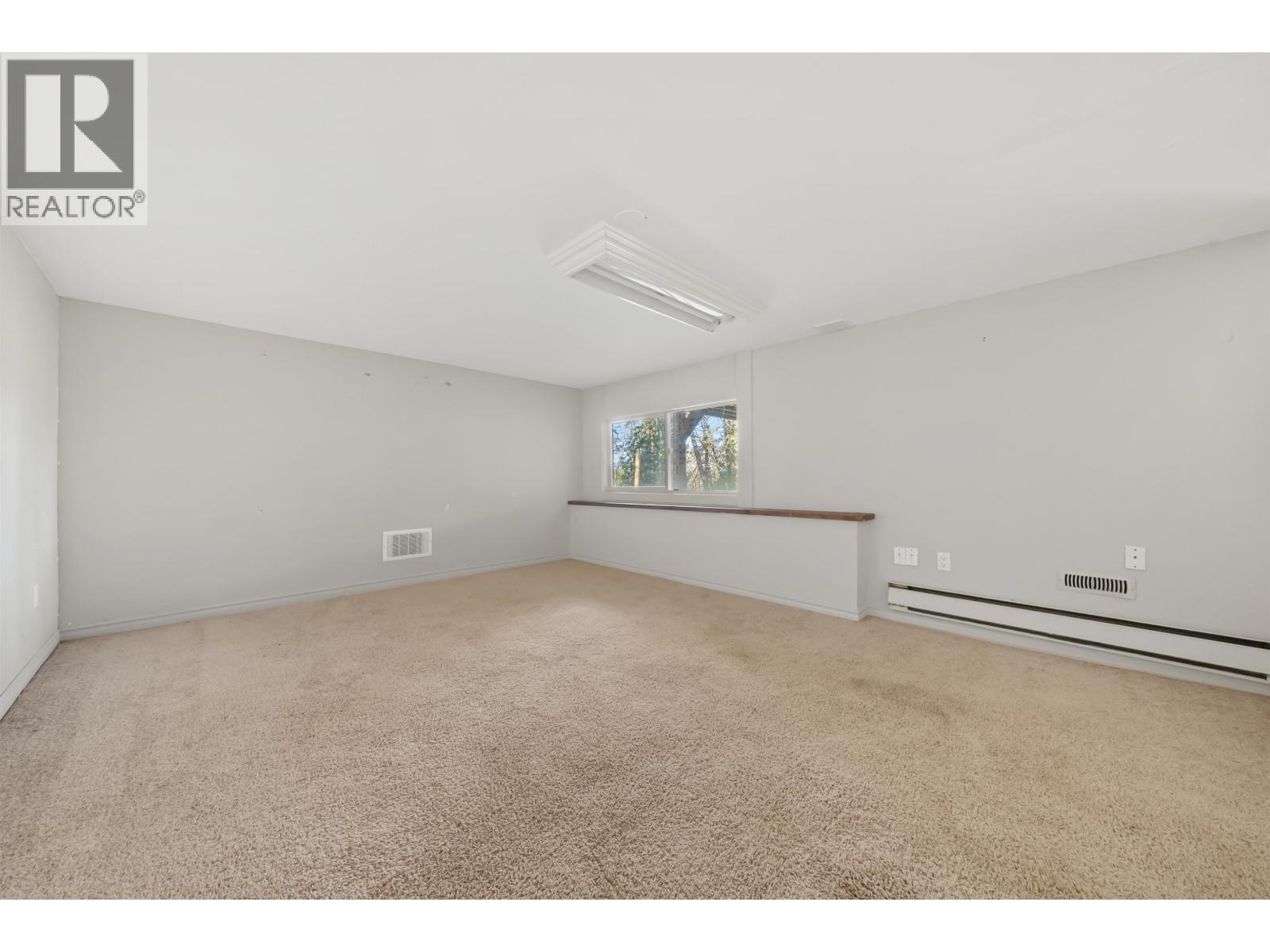 25443 Bosonworth Avenue Property Photo 22