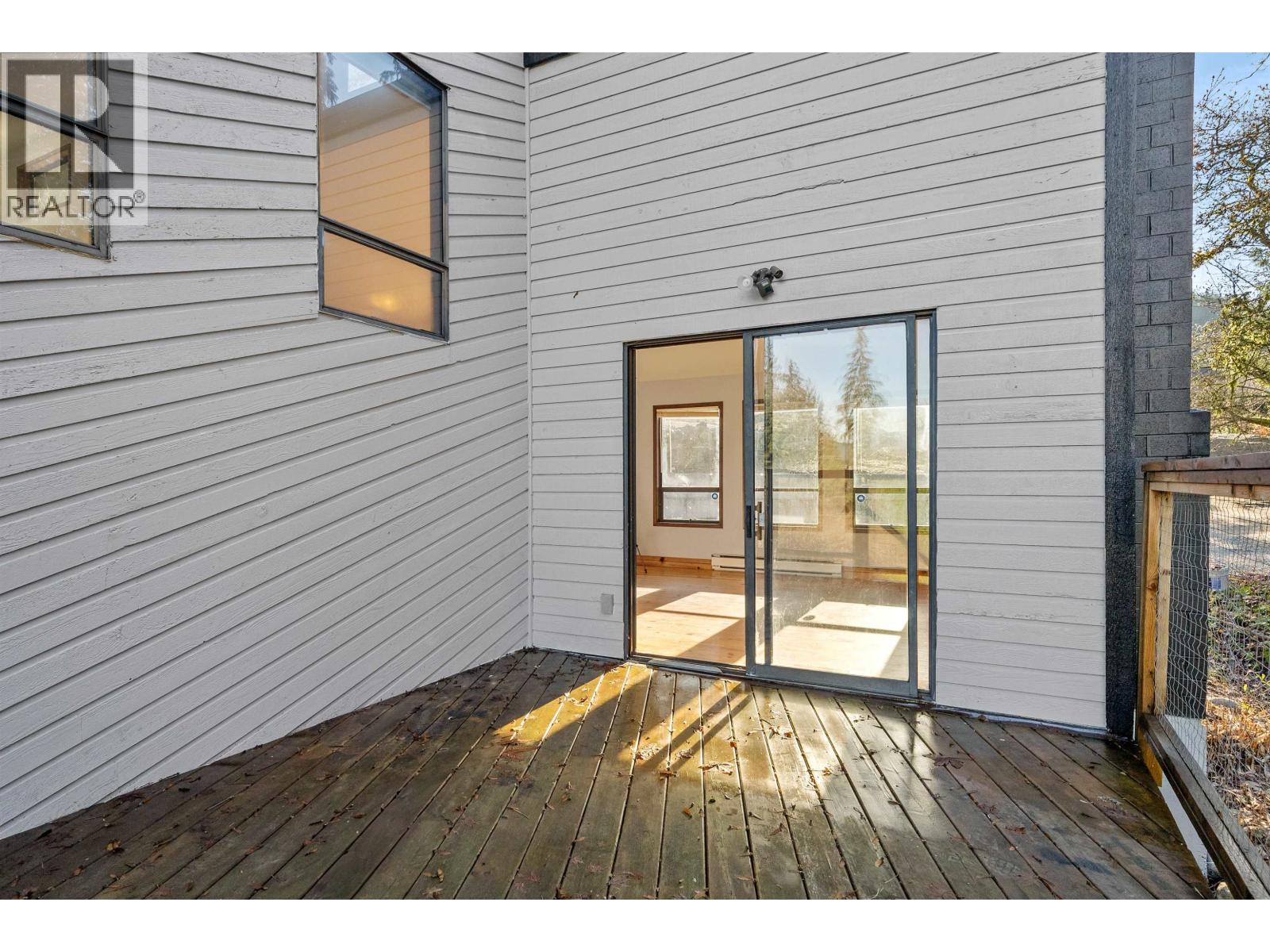 25443 Bosonworth Avenue Property Photo 25