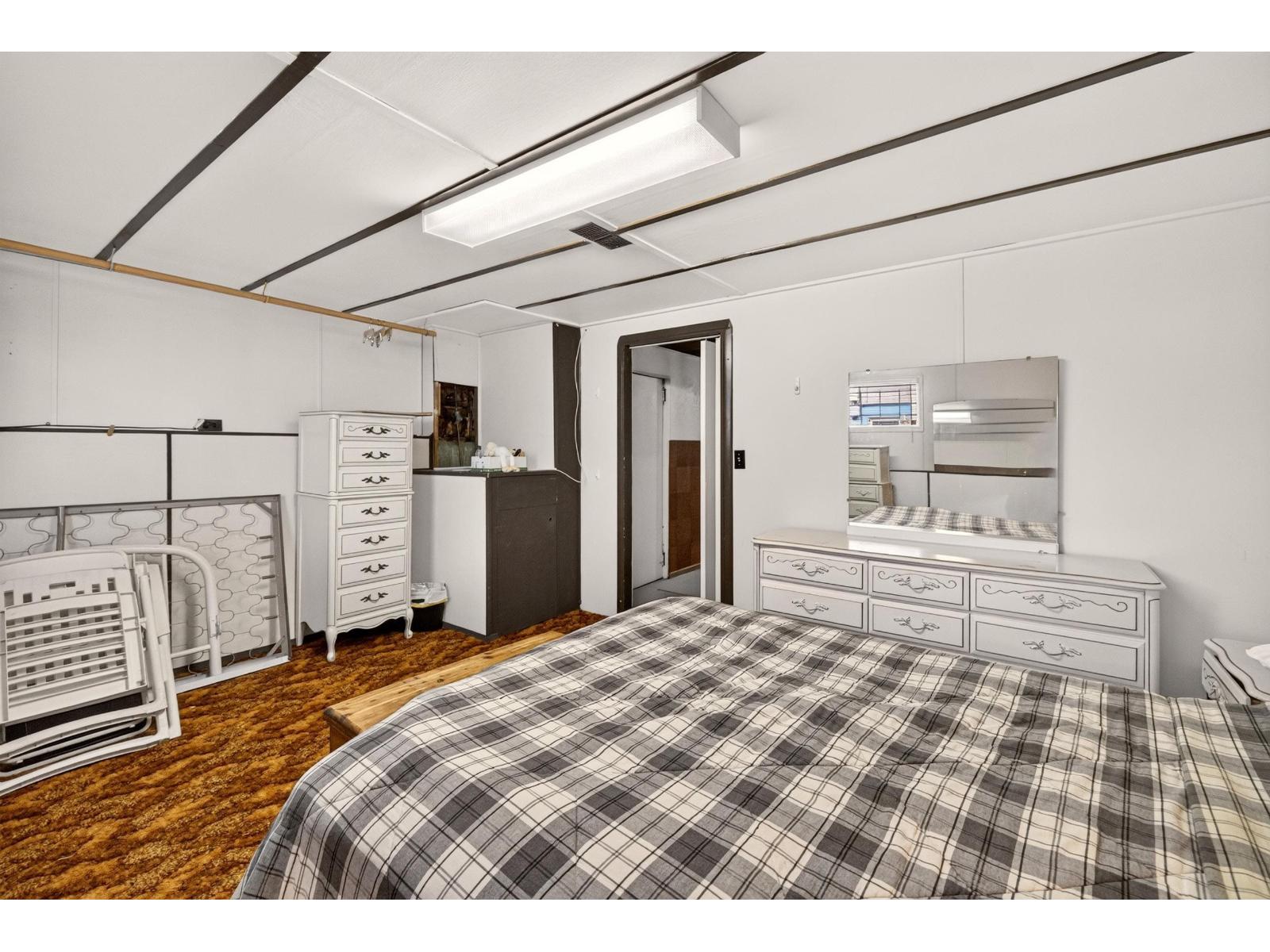 12614 102 Avenue Property Photo 29