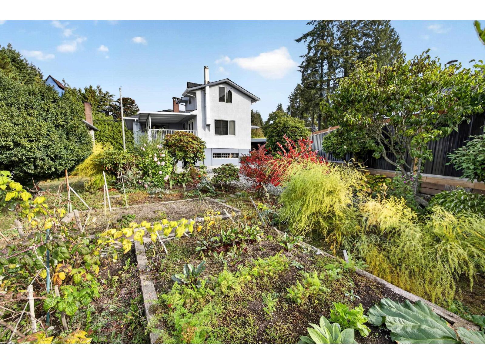 12614 102 Avenue Property Photo 40