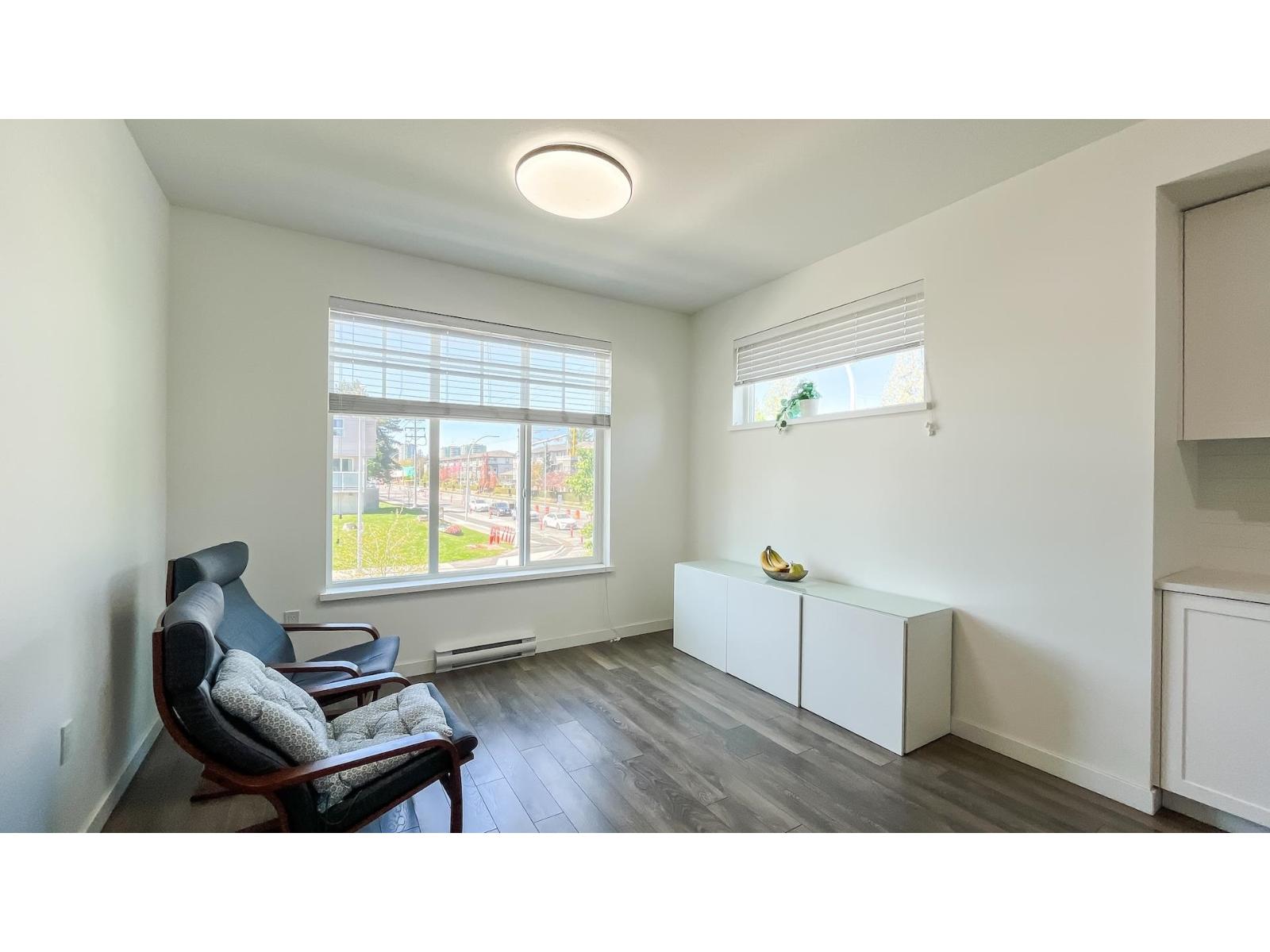 1 15487 99a Avenue Property Photo 11