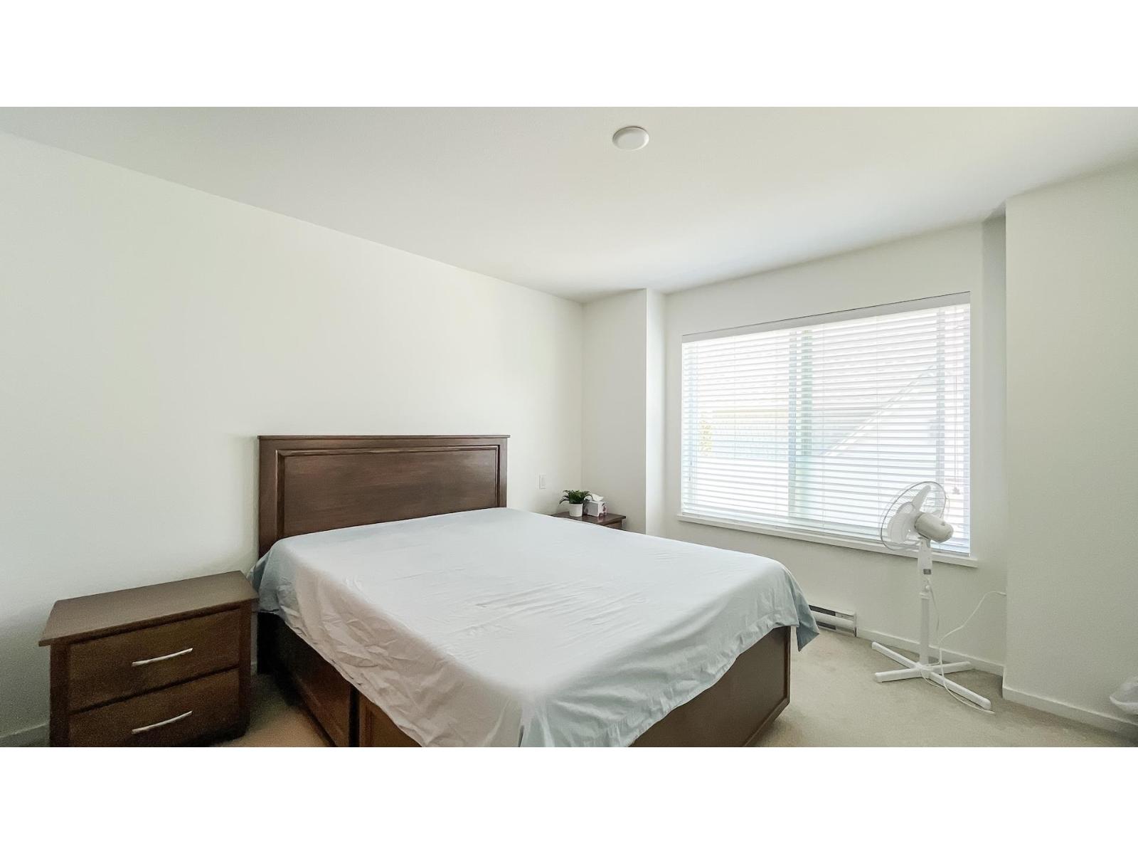 1 15487 99a Avenue Property Photo 15