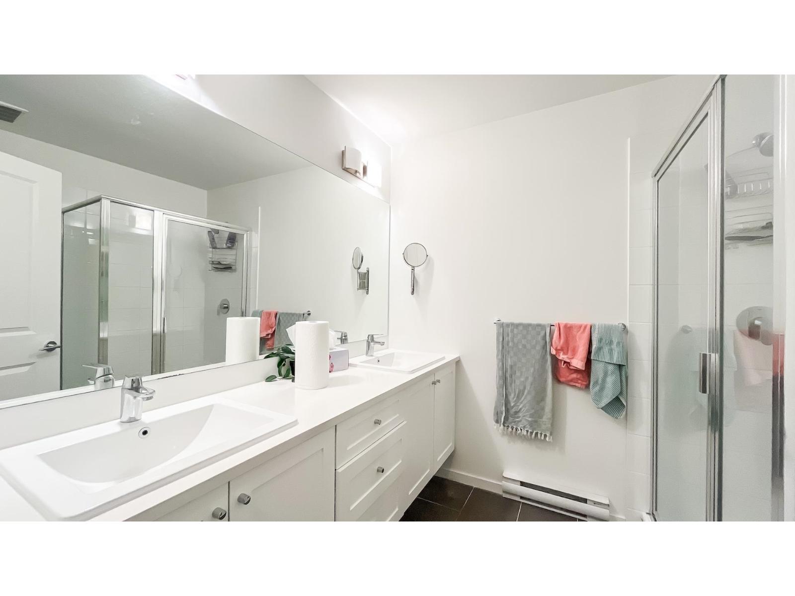 1 15487 99a Avenue Property Photo 17