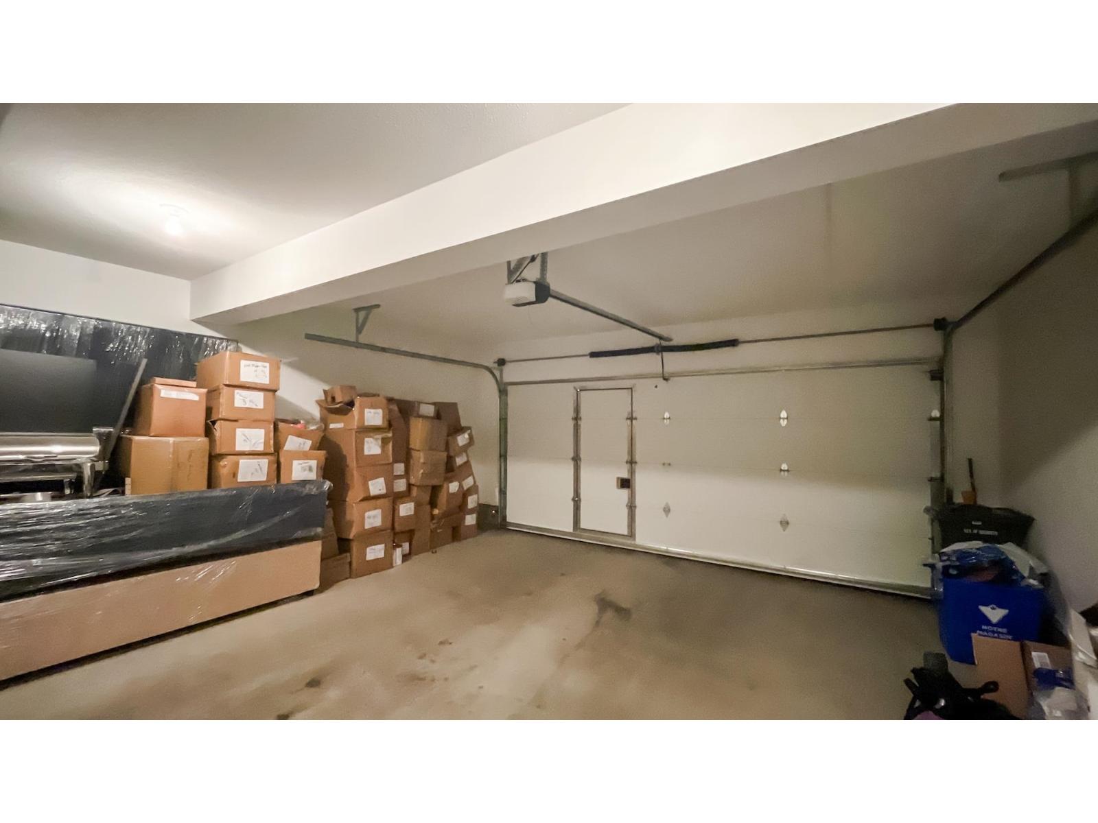 1 15487 99a Avenue Property Photo 25