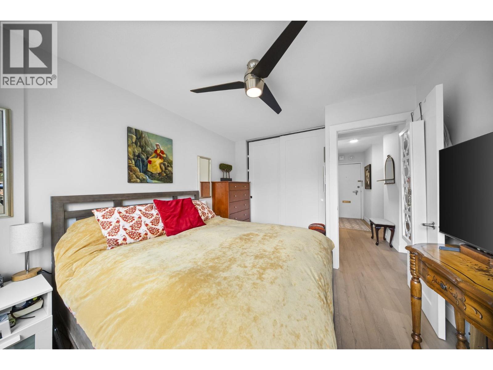 301 1330 Harwood Street Property Photo 18