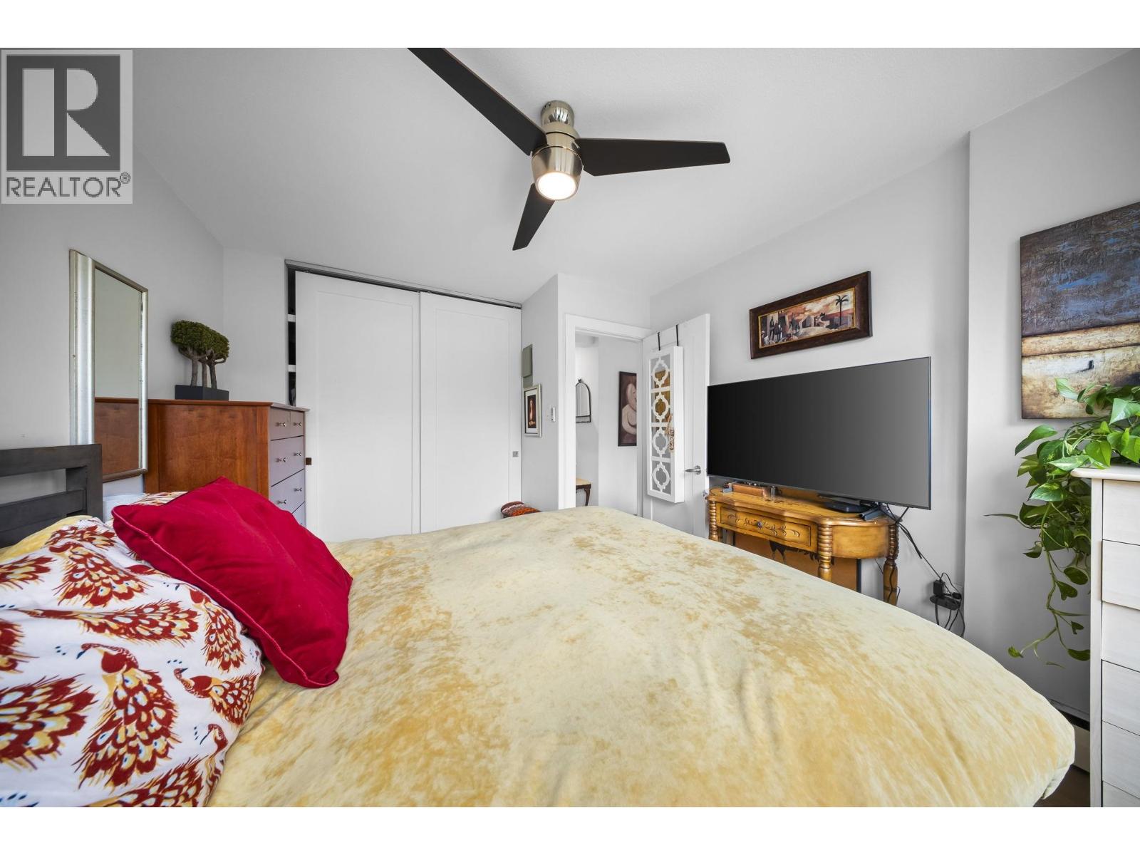 301 1330 Harwood Street Property Photo 19