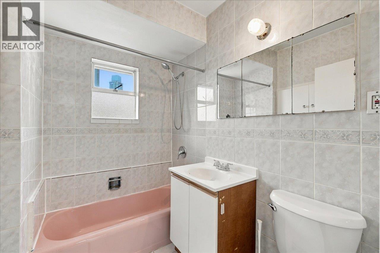 4656 Brentlawn Drive Property Photo 26