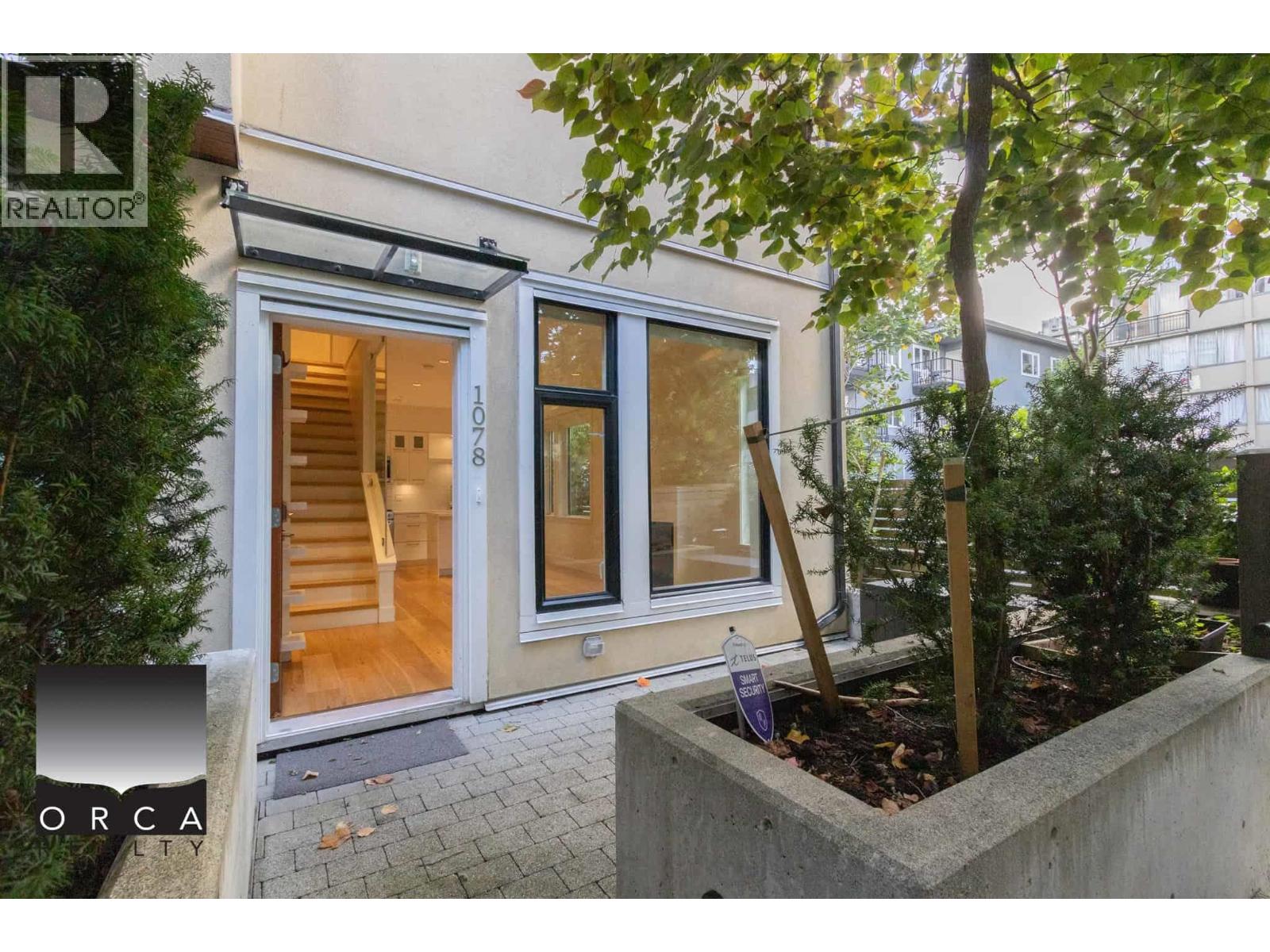 1078 Nicola Street Photo de la propriété 1