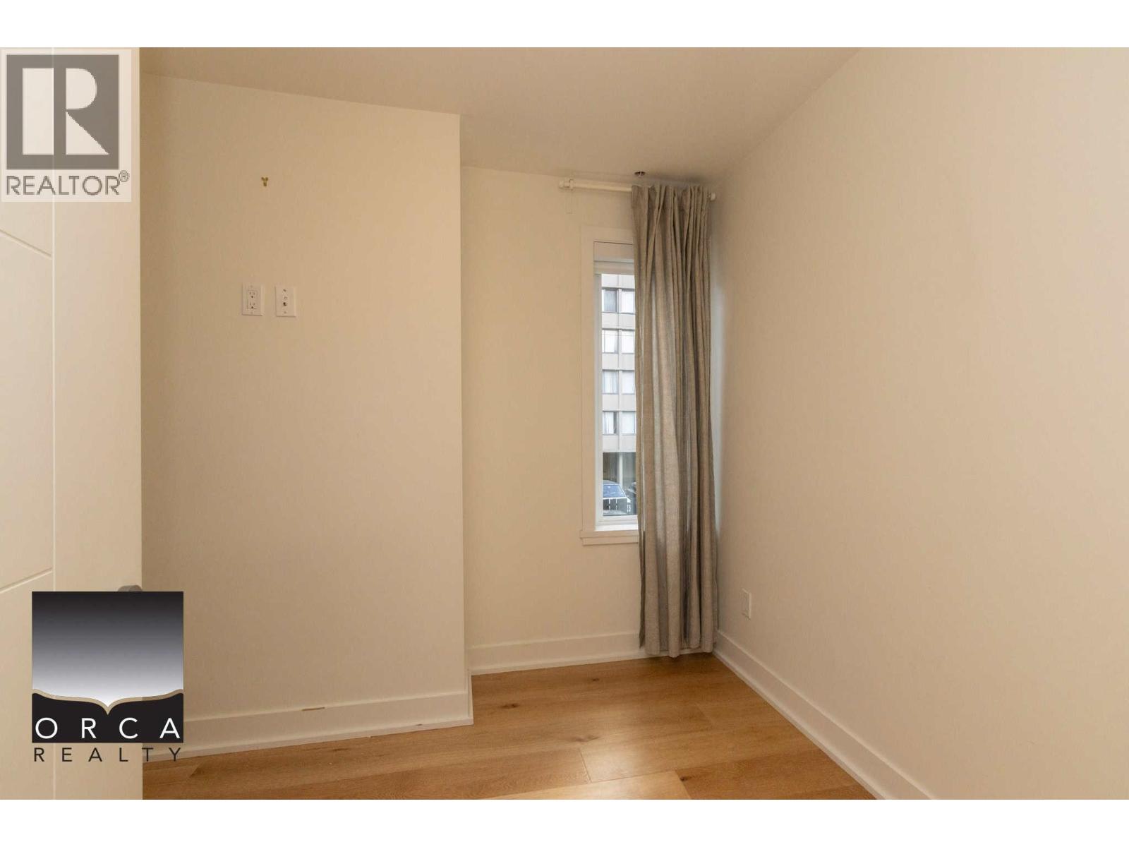 1078 Nicola Street Property Photo 11