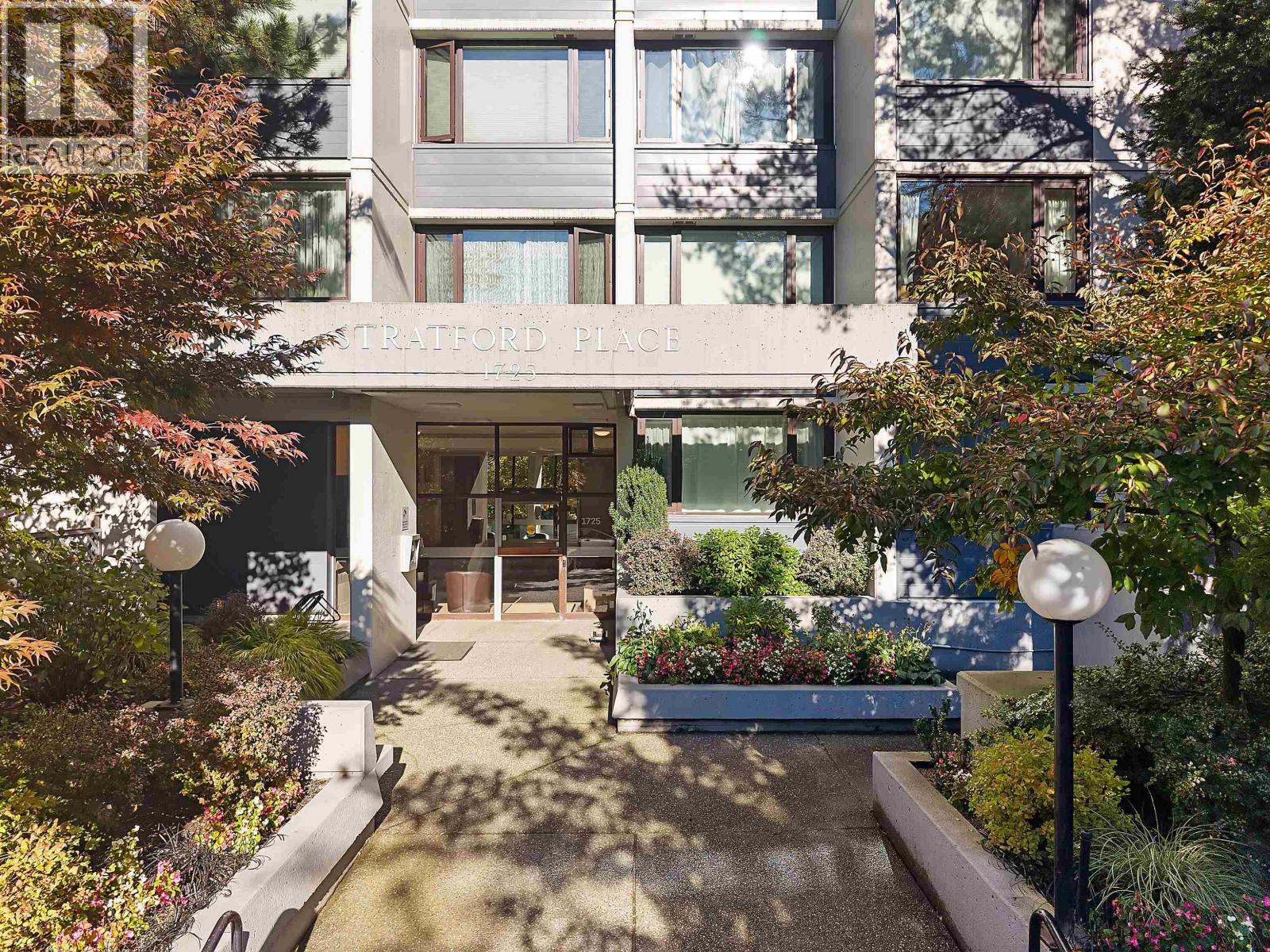 503-504 1725 Pendrell Street Property Photo 20