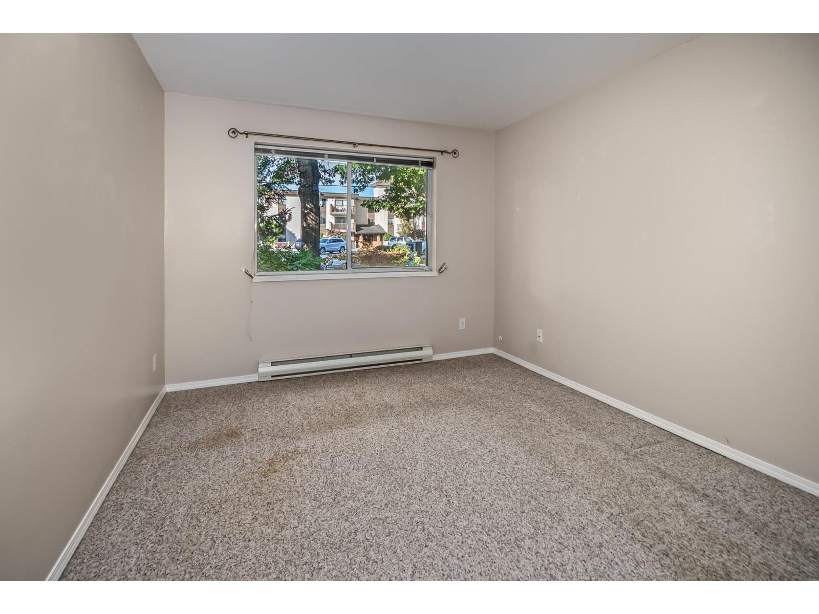 206 33165 Old Yale Road Property Photo 15