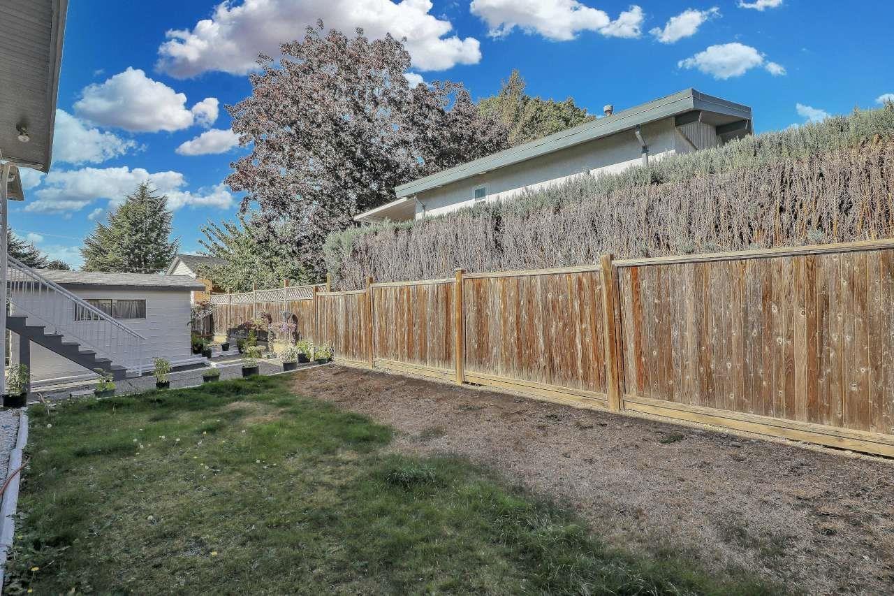 11183 74a Avenue Property Photo 4