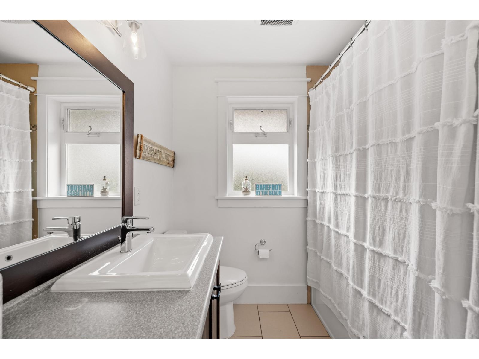 20492 43 Avenue Property Photo 19