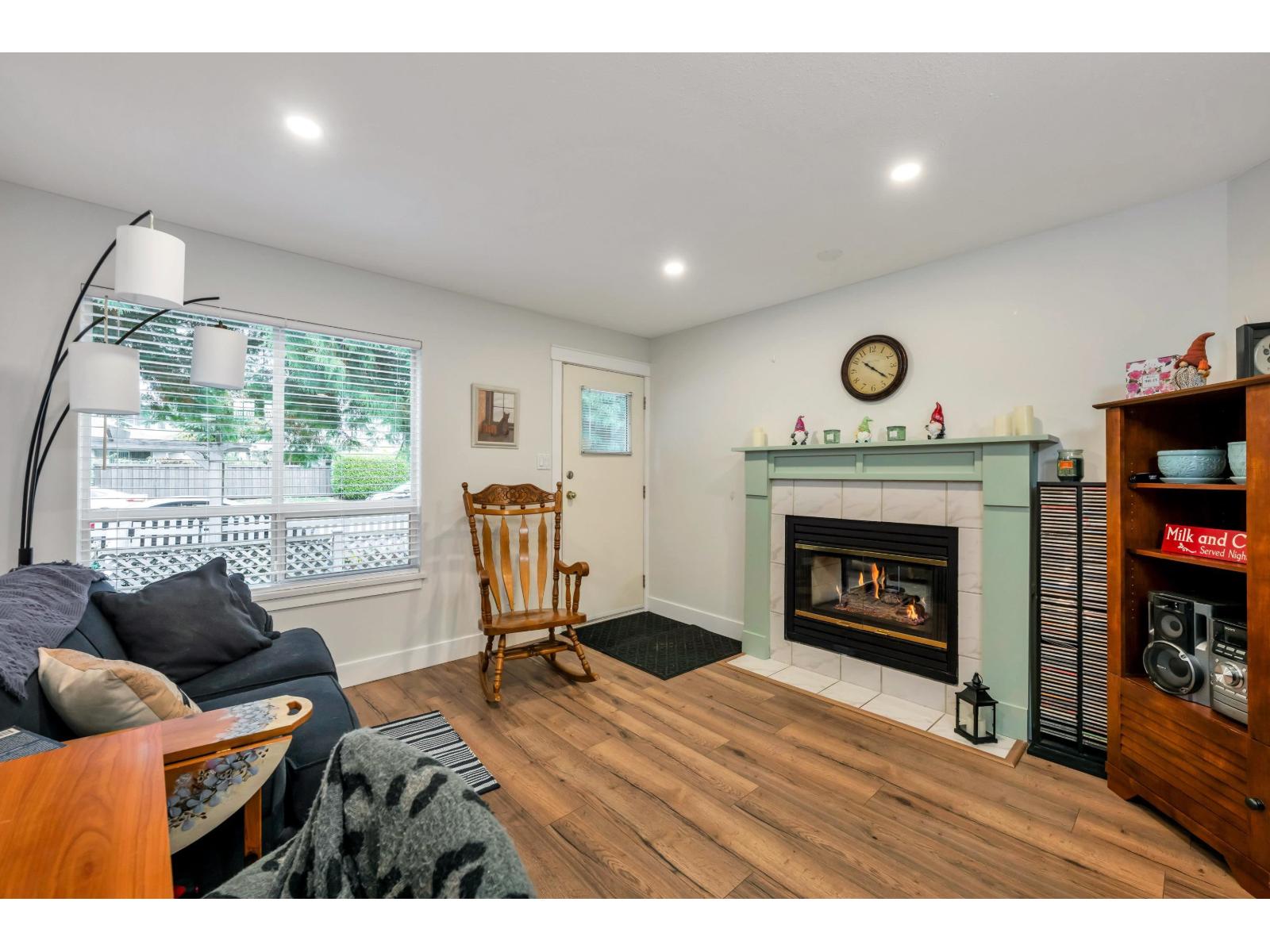 83 16318 82 Avenue Property Photo 7
