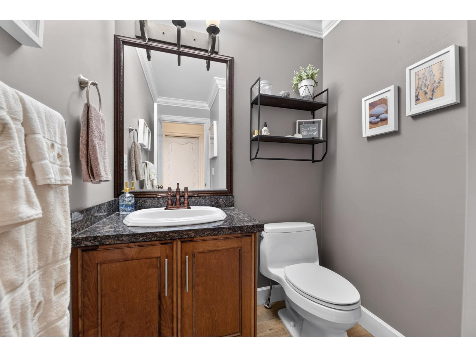 17473 64a Avenue Property Photo 15